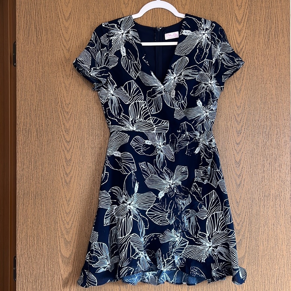 BLUE DRESS SIZE MEDIUM